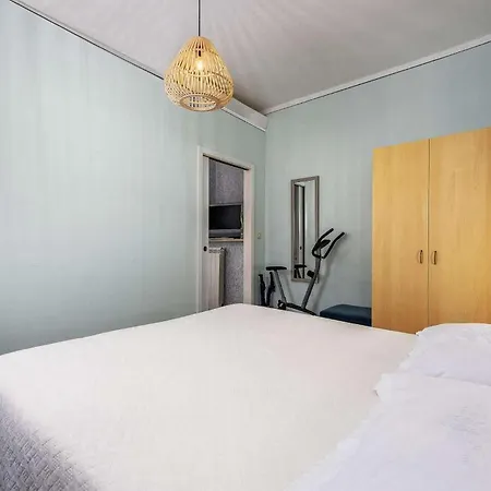 Vakantiehuis 1 Bedroom Stunning In Sveti Lovrec Sveti Lovreč Pazenatički