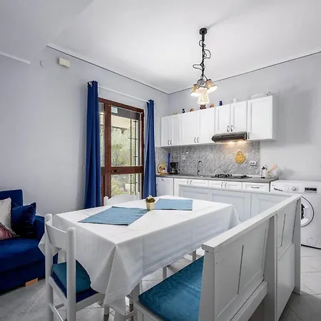 Vakantiehuis 1 Bedroom Stunning In Sveti Lovrec *