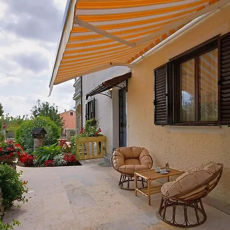 1 Bedroom Stunning In Sveti Lovrec * Sveti Lovreč Pazenatički