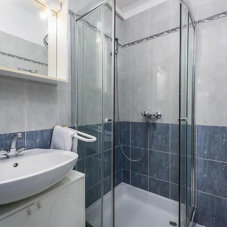 1 Bedroom Stunning In Sveti Lovrec *